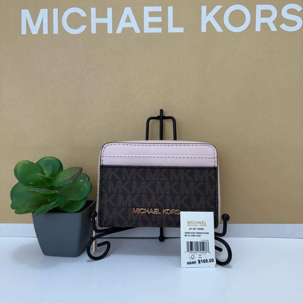 Michael Kors  Card Holder